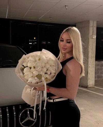 Alisa Flowers Instagram